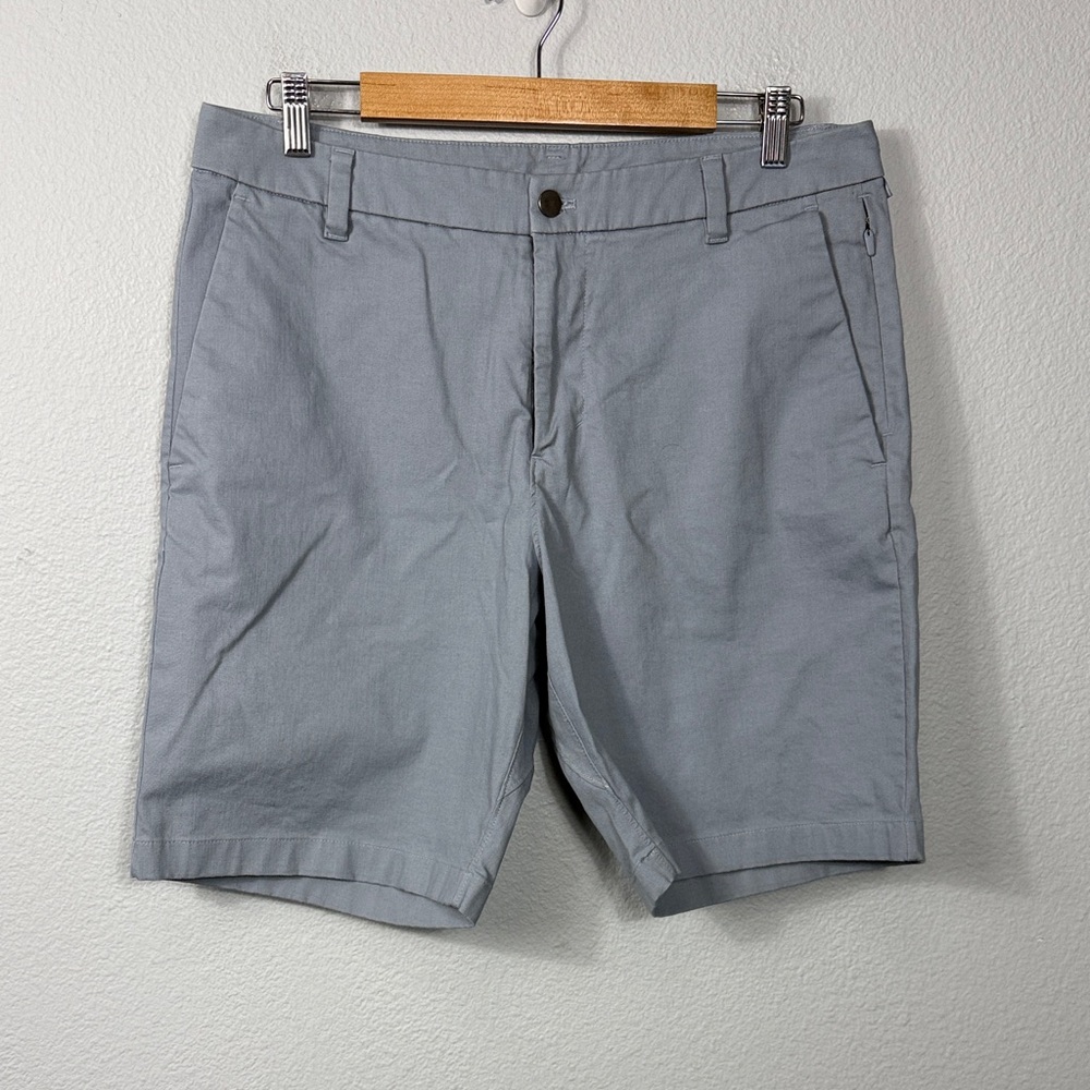 Lululemon ABC Commission Classic-Fit Short